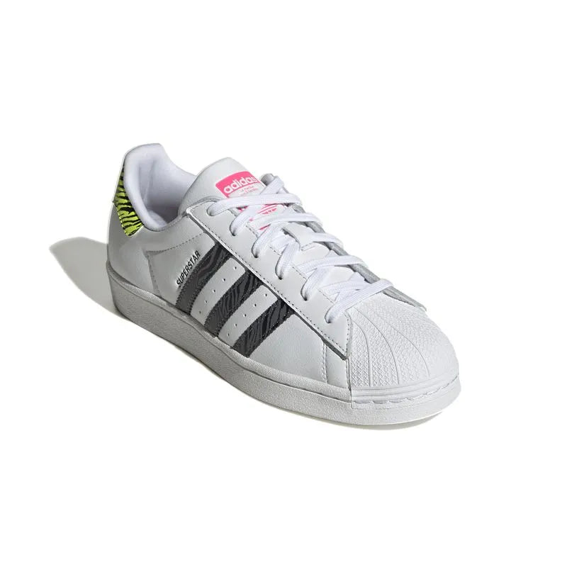 
                      
                        Zapatilla SUPERSTAR W
                      
                    