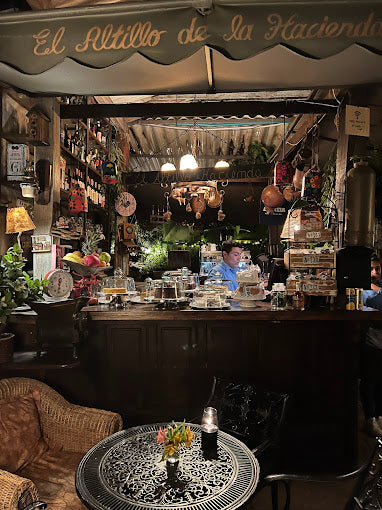 
                      
                        El Altillo Café Usaquén 1
                      
                    
