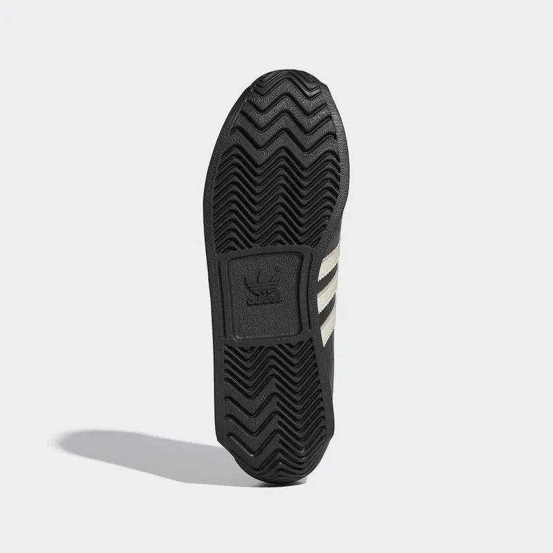 
                      
                        Zapatilla Country OG W
                      
                    