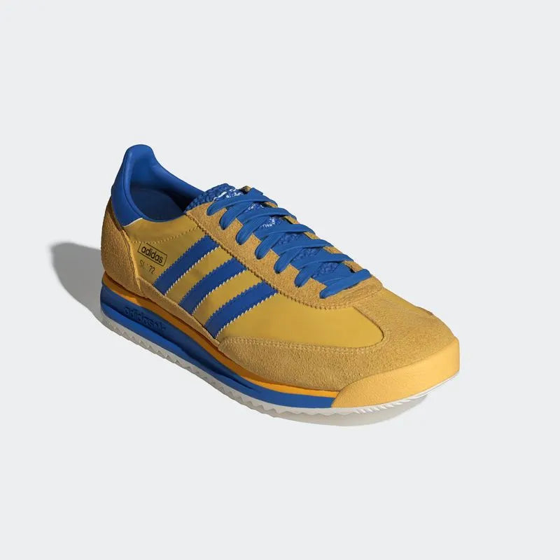 
                      
                        Zapatilla SL 72 RS
                      
                    