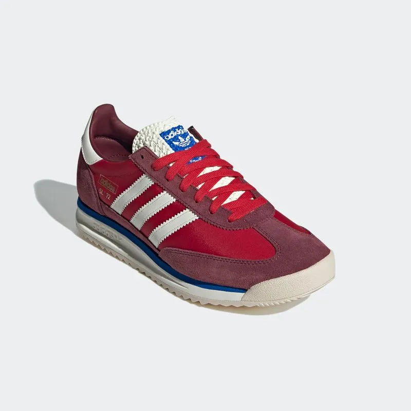 
                      
                        Zapatilla SL 72 RS
                      
                    