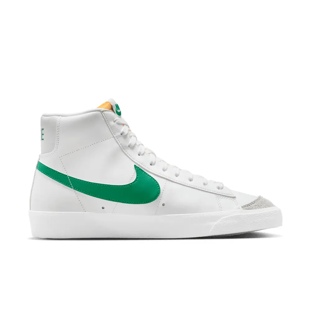 
                      
                        Zapatillas Blazer Mid '77 Vntg Ess de Hombre
                      
                    