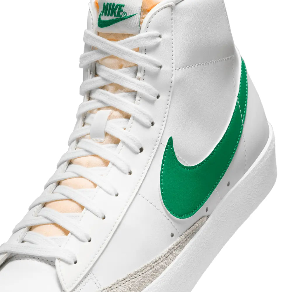 
                      
                        Zapatillas Blazer Mid '77 Vntg Ess de Hombre
                      
                    