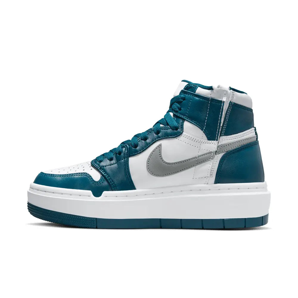 
                      
                        Zapatillas Air Jordan 1 Elevate High de Mujer
                      
                    