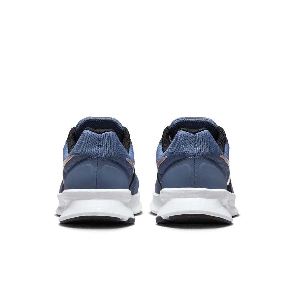 
                      
                        Zapatillas Nike Run Swift 3 de Mujer
                      
                    