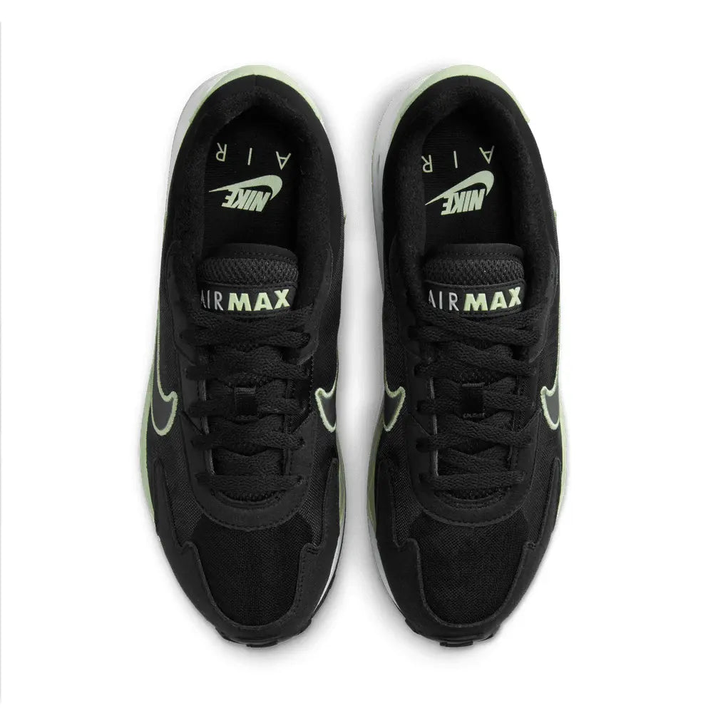 
                      
                        Zapatillas Nike Air Max Solo de Hombre
                      
                    