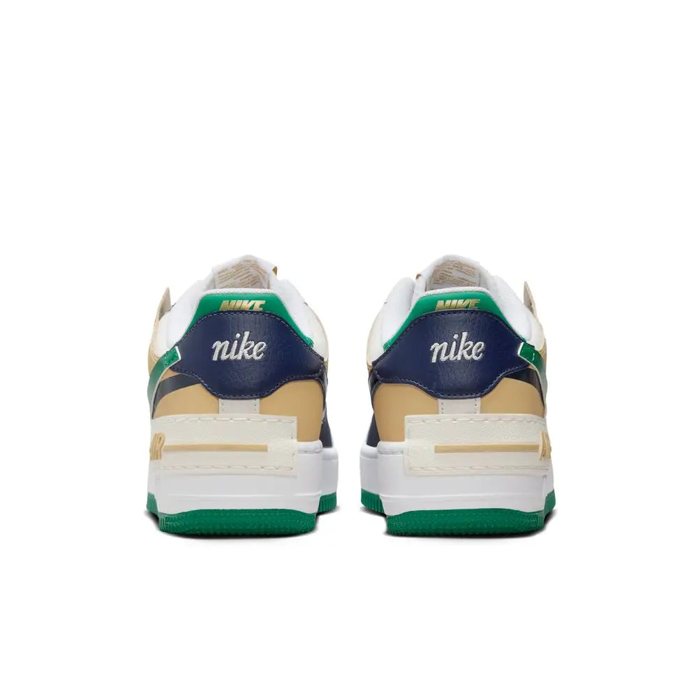 
                      
                        Zapatillas Nike Air Force 1 Shadow de Mujer
                      
                    