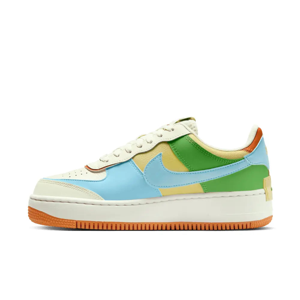 
                      
                        Zapatillas Nike Air Force 1 Shadow de Mujer
                      
                    