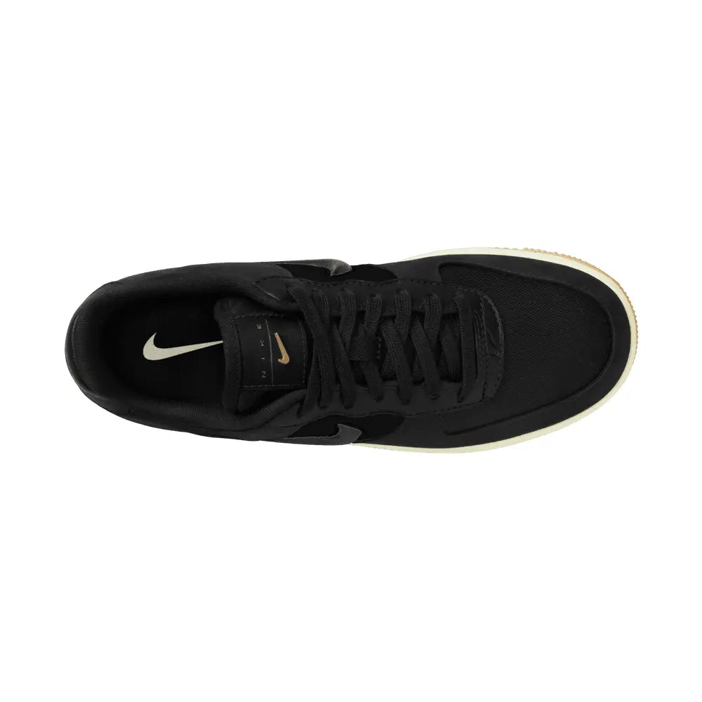 
                      
                        Zapatillas Nike Air Force 1 '07 Lx de Mujer
                      
                    