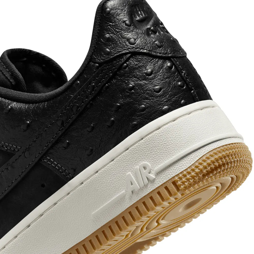 
                      
                        Zapatillas Nike Air Force 1 '07 Lx de Mujer
                      
                    
