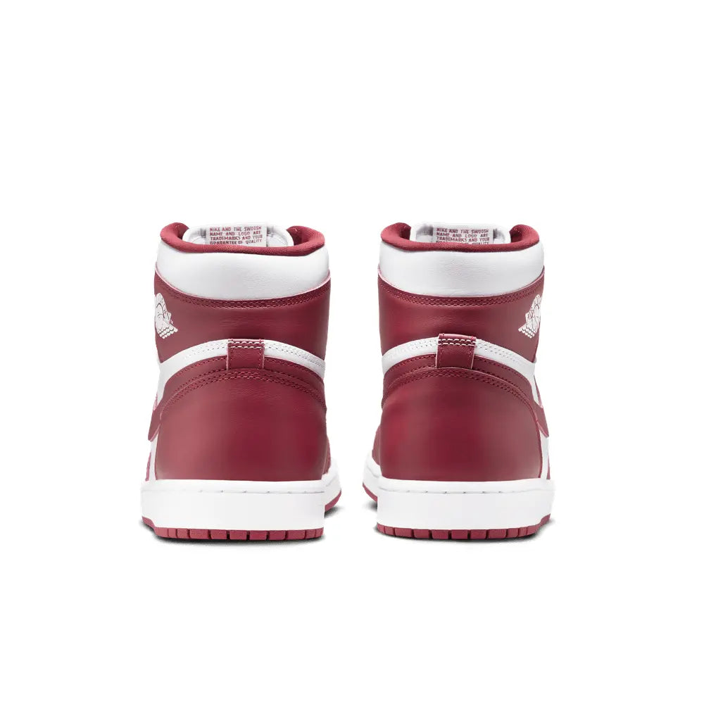 
                      
                        Zapatillas Air Jordan 1 Retro High Og de Hombre
                      
                    