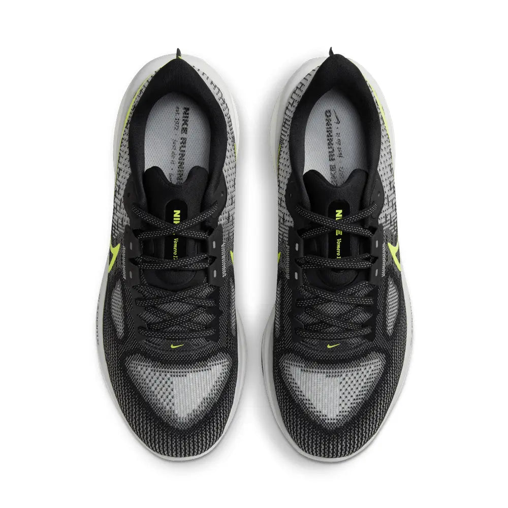 
                      
                        Zapatillas Nike Vomero 17 de Hombre
                      
                    