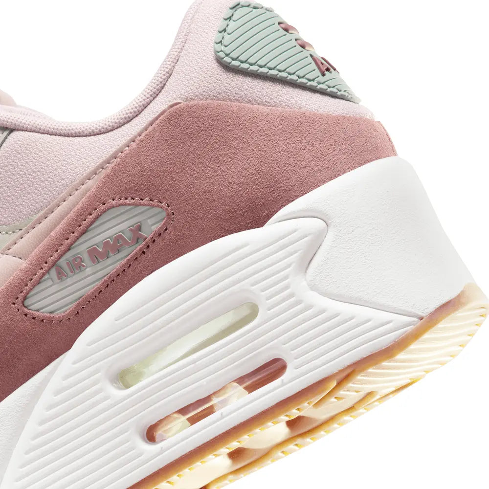 
                      
                        Zapatillas Nike Air Max 90 Lv8 de Mujer
                      
                    