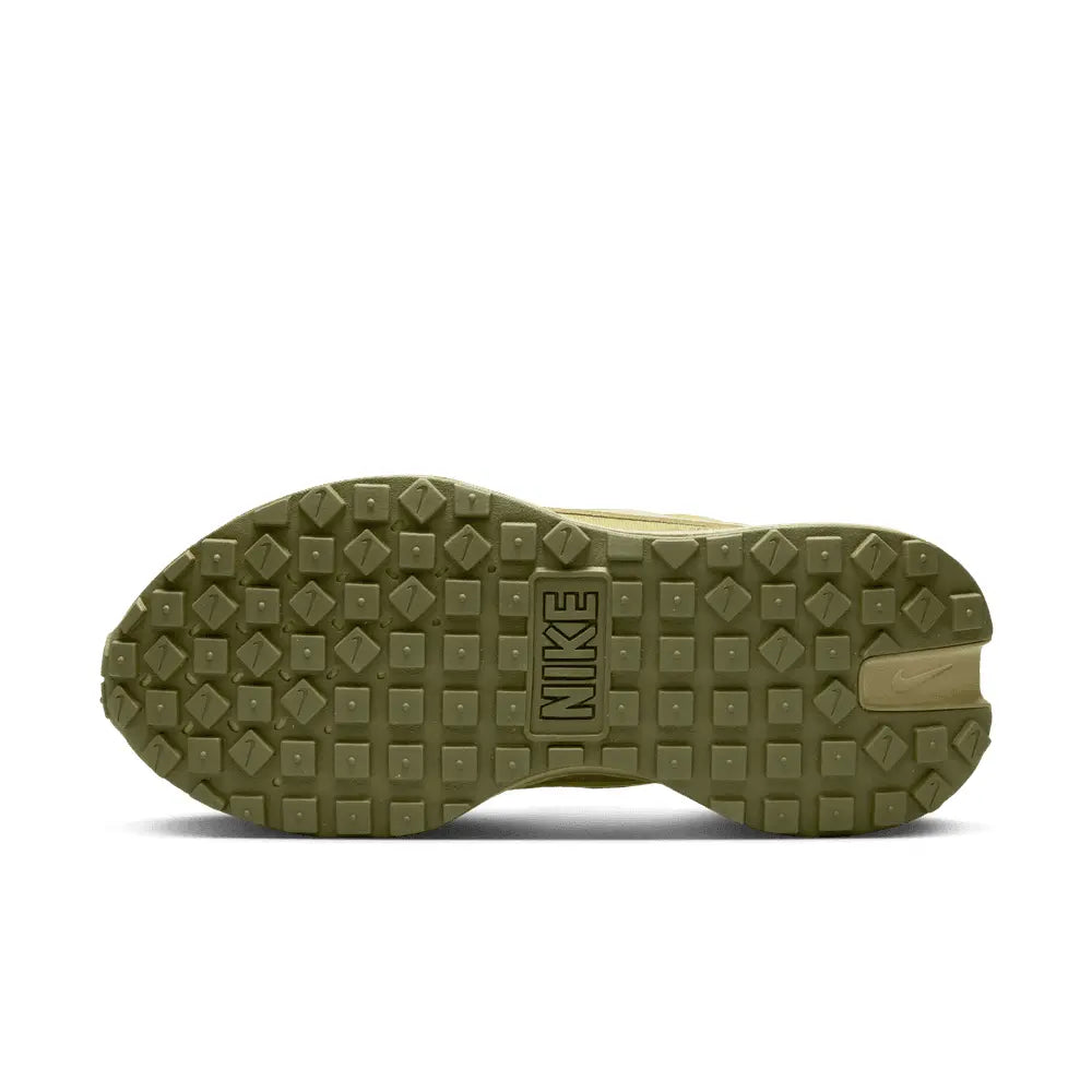 
                      
                        Zapatillas Nike Phoenix Waffle de Mujer
                      
                    