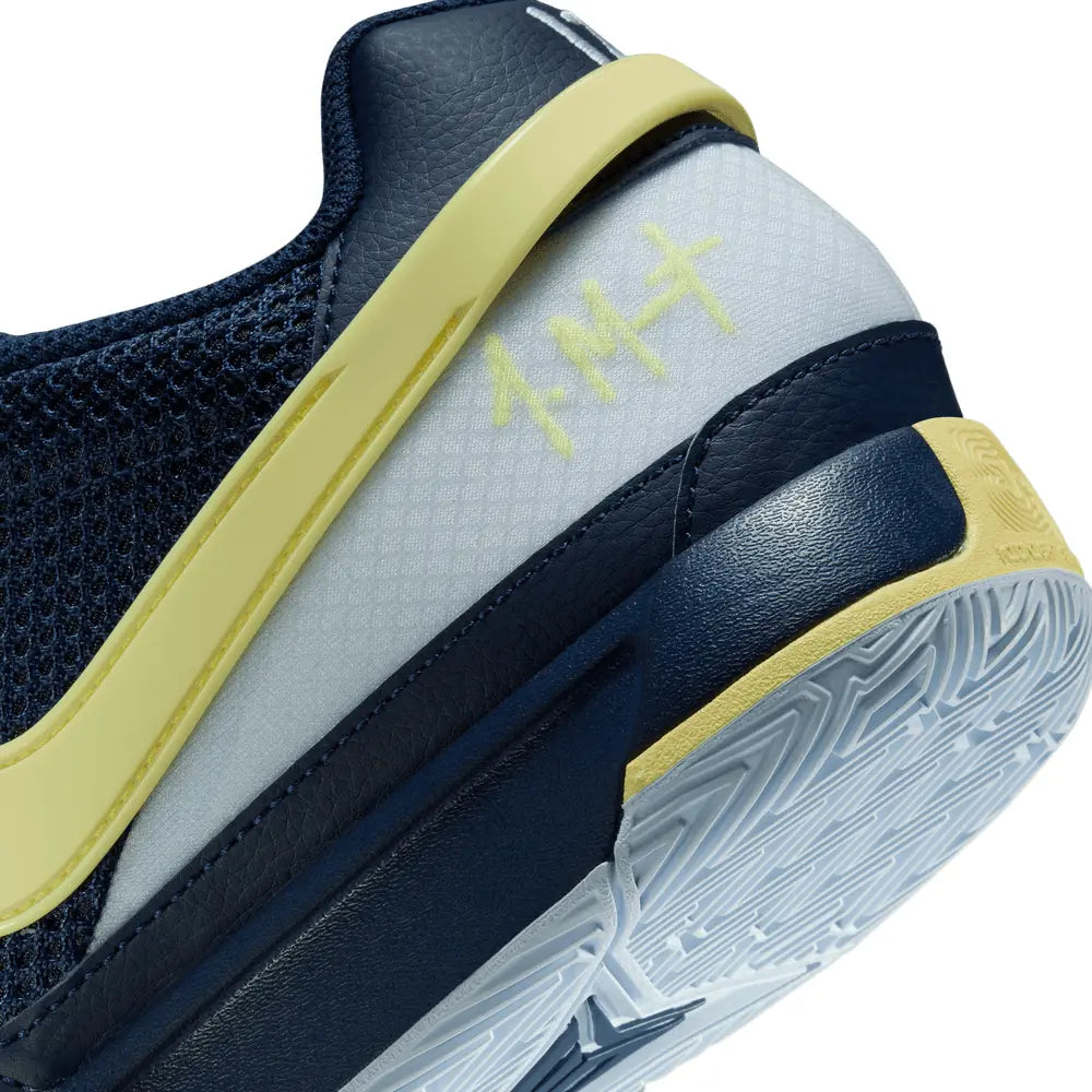 
                      
                        Zapatillas Ja 1 de Hombre
                      
                    