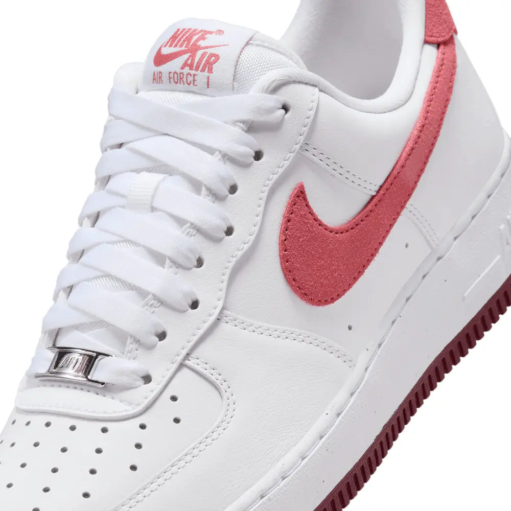 
                      
                        Zapatillas Air Force 1 '07 de Mujer
                      
                    