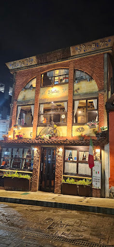 
                      
                        Restaurante Italia Artesana
                      
                    